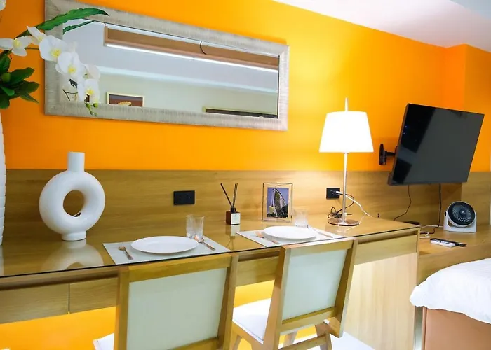 公寓 Kasara Luxe Pasig Near Ortigas And Bgc Pool Netflix Fast Wifi *