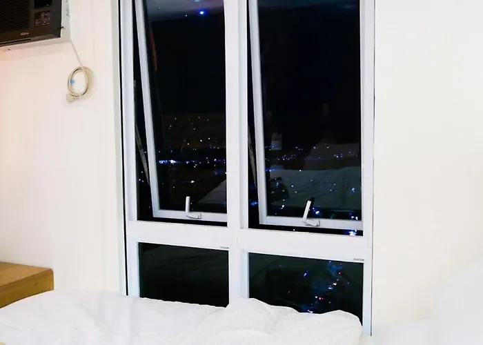Kasara Luxe Pasig Near Ortigas And Bgc Pool Netflix Fast Wifi 马尼拉